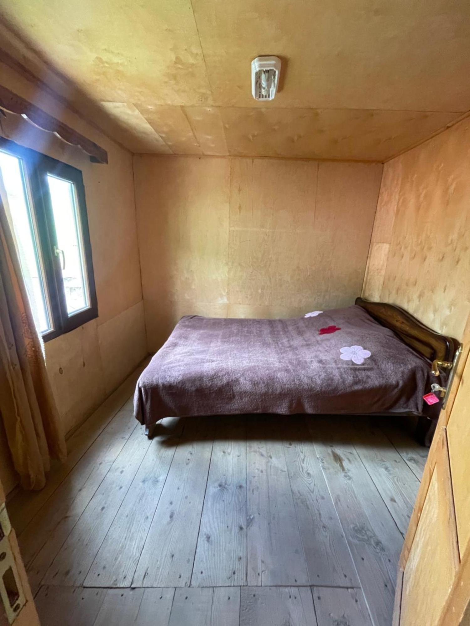 Guest House Buba Ushguli ภายนอก รูปภาพ